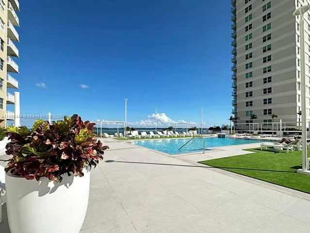 $3,450 | 770 Claughton Island Drive, Unit 406, Miami, FL 33131