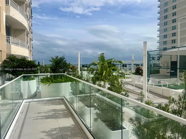 $3,450 | 770 Claughton Island Drive, Unit 406, Miami, FL 33131