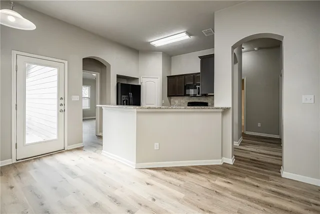 $259,900 | 1086 Venice Drive, Bryan, TX 77808