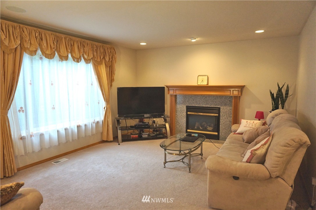 1905 243rd Street Southwest Bothell, WA 98021 - Photo 2 of 18