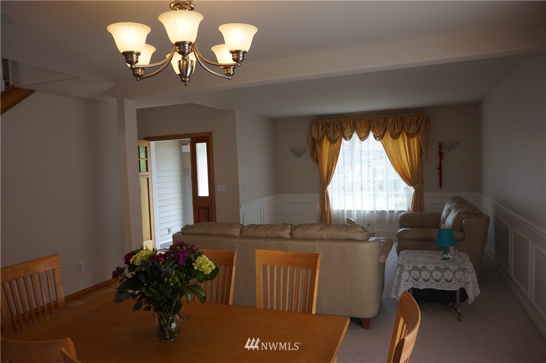 1905 243rd Street Southwest Bothell, WA 98021 - Photo 14 of 18