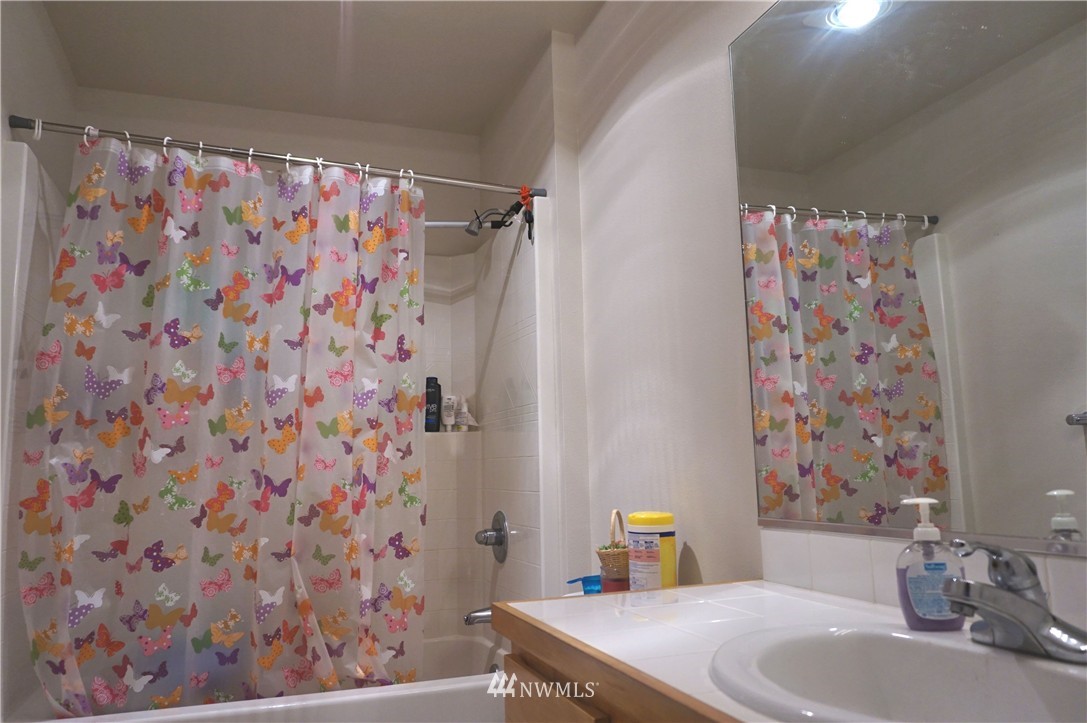 1905 243rd Street Southwest Bothell, WA 98021 - Photo 10 of 18
