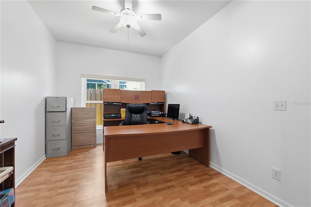 704 Parsons Pointe Street Seffner, FL 33584 - Photo 20 of 36