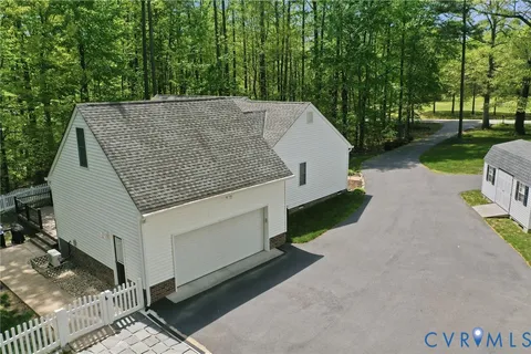 $585,000 | 10068 Holly Road, Mechanicsville, VA 23116