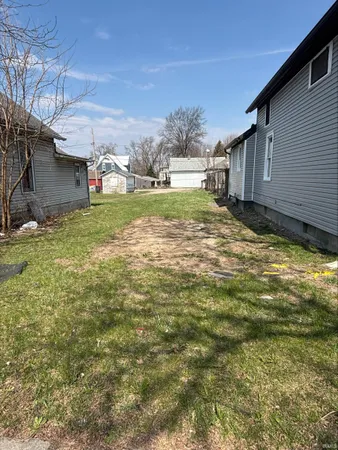 $13,000 | 2429 New Haven Avenue, Fort Wayne, IN 46803