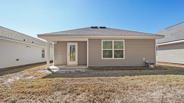 $299,999 | 531 Earl Godwin Road, Freeport, FL 32439