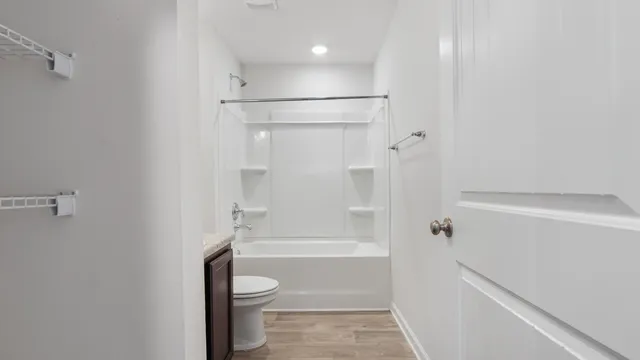 $299,999 | 531 Earl Godwin Road, Freeport, FL 32439