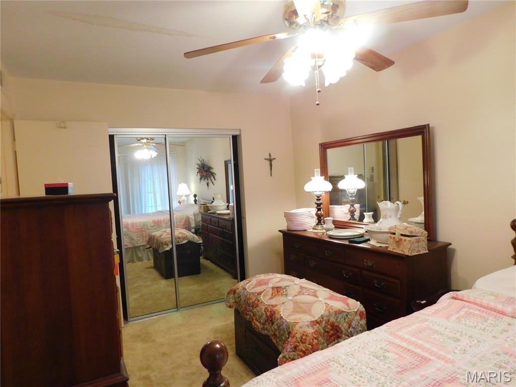 1678 Blue Ridge Drive, Unit F St. Louis, MO 63125 - Photo 19 of 23