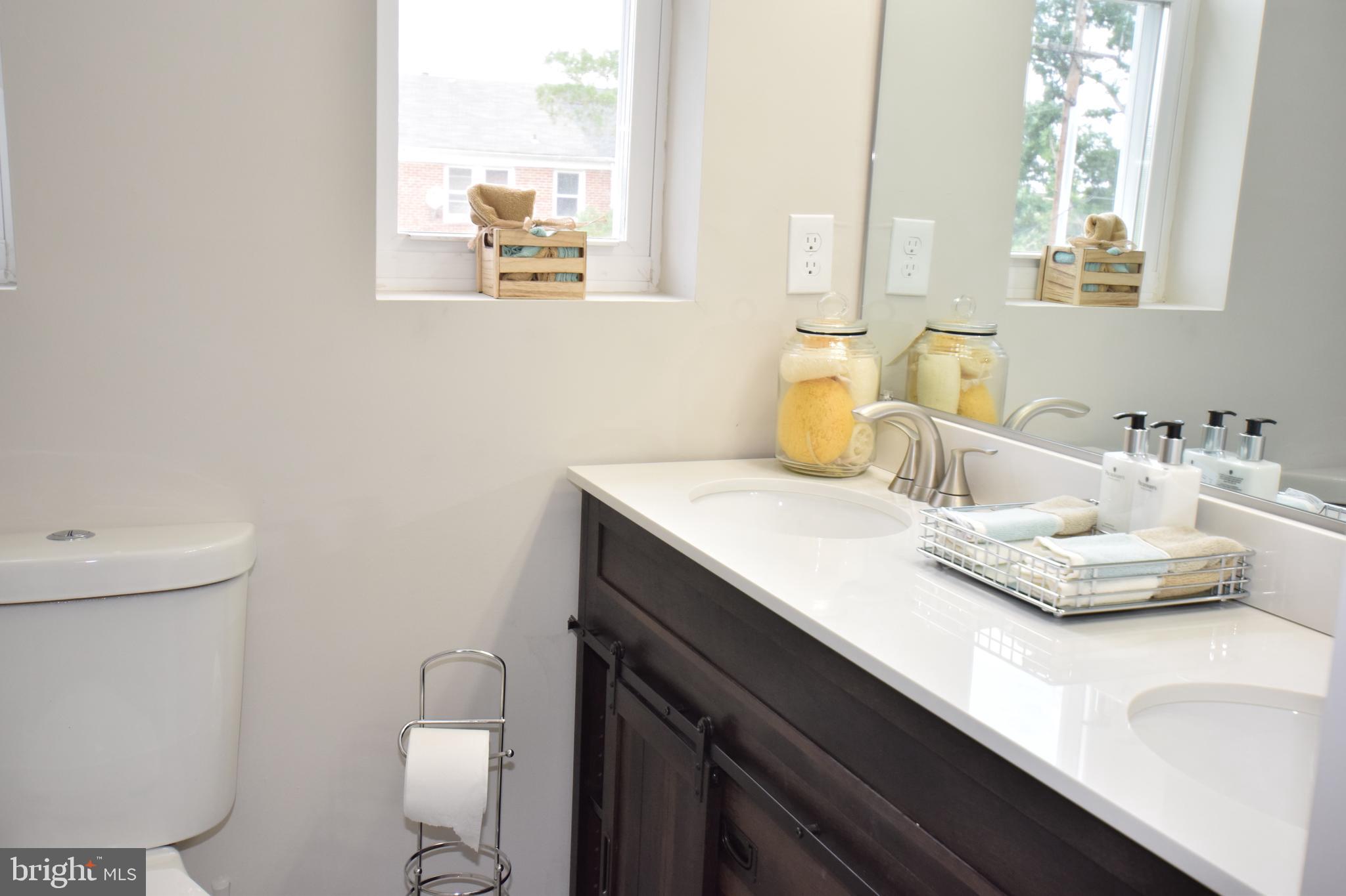 1507 Sheffield Road Baltimore, MD 21218 - Photo 14 of 21