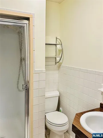 $995,000 | 26 Garnett Place, Norwood, NJ 07648