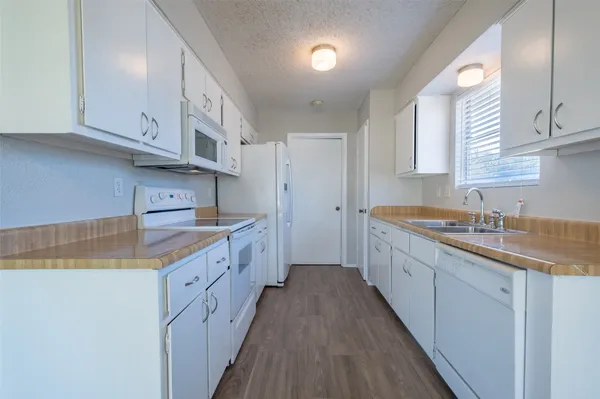 $1,800 | 601 Osage Drive, Leander, TX 78641