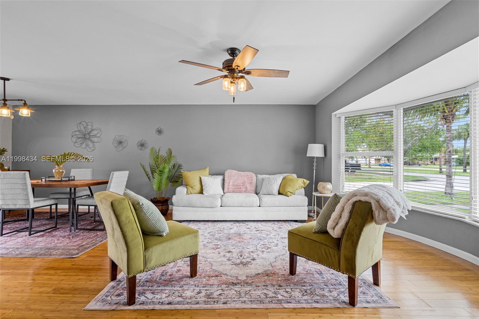 5214 West Park Road Hollywood, FL 33021 - Photo 2 of 23 Gallery Image 2