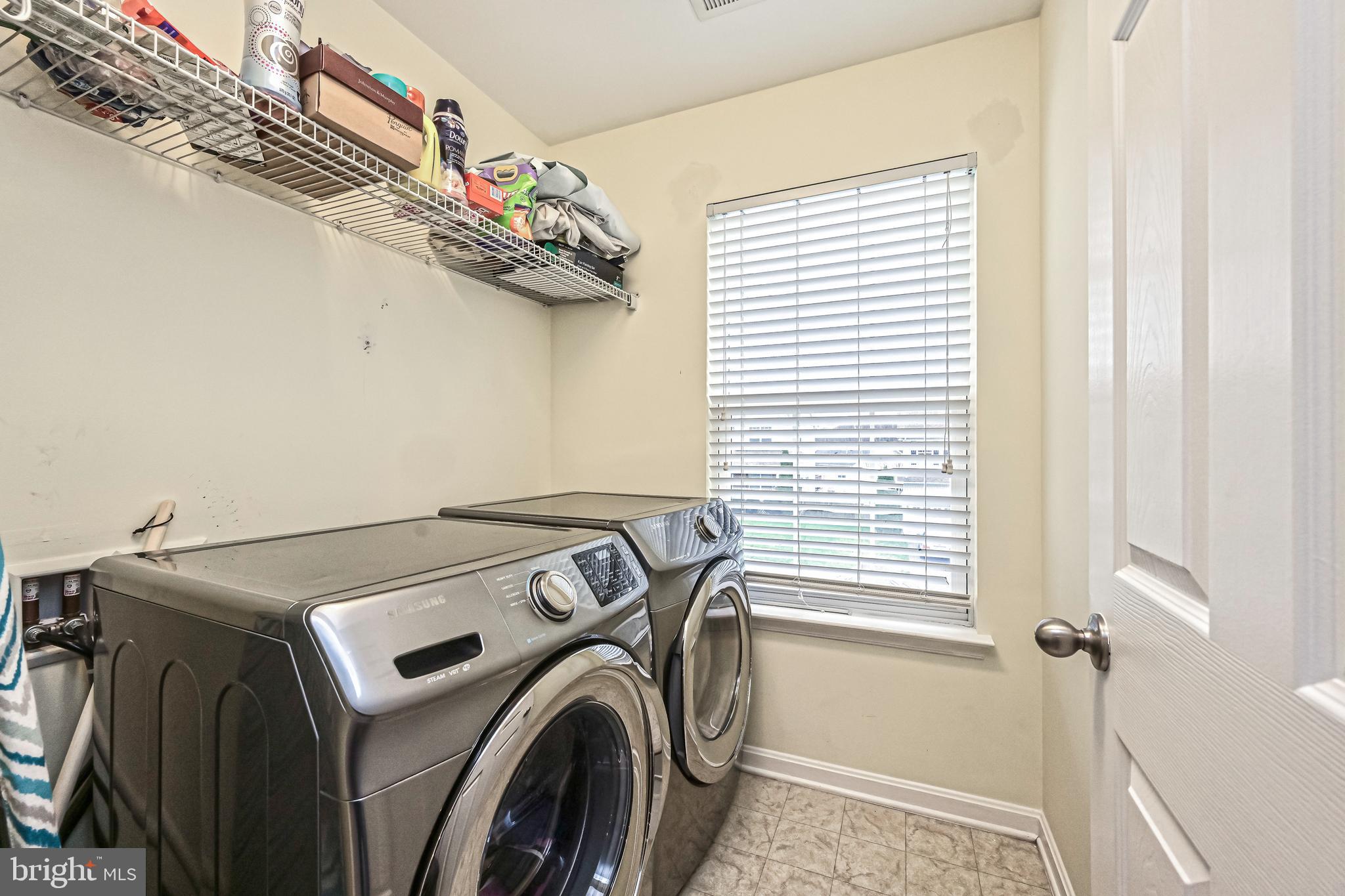 4230 Meyers Road Triangle, VA 22172 - Photo 21 of 52 Upper Level Laundry