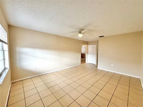 $1,250 | 2571 Elm Avenue, Lake Wales, FL 33898