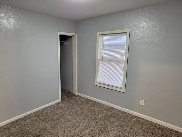 $74,000 | 711 North Fourth Street, St. Joseph, MO 64501