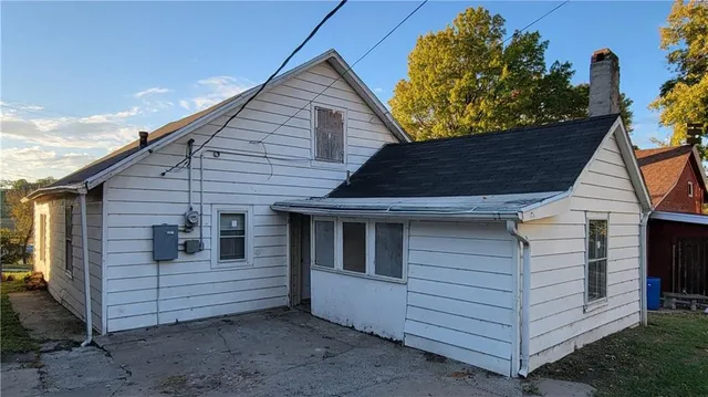 $74,000 | 711 North Fourth Street, St. Joseph, MO 64501