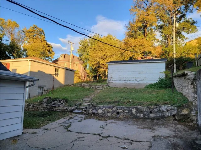 $74,000 | 711 North Fourth Street, St. Joseph, MO 64501