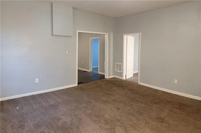 $74,000 | 711 North Fourth Street, St. Joseph, MO 64501