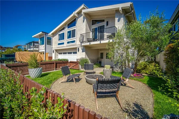 $2,950,000 | 956 Tia Juana Street, Laguna Beach, CA 92651
