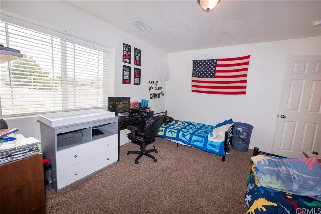 14682 Temecula Road Apple Valley, CA 92307 - Photo 24 of 44