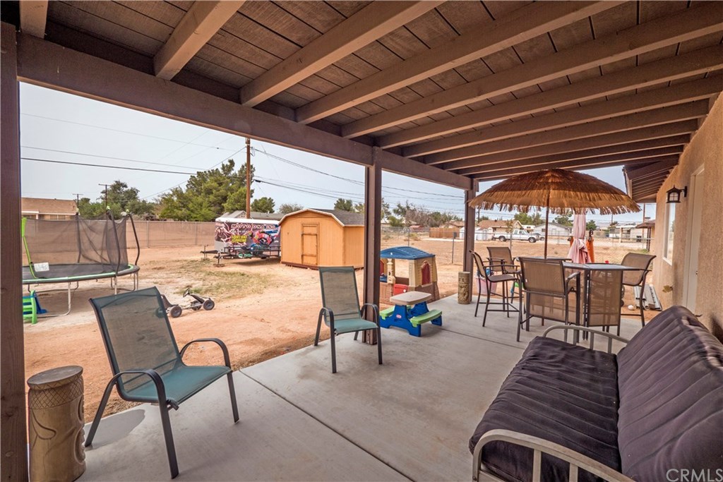 14682 Temecula Road Apple Valley, CA 92307 - Photo 34 of 44