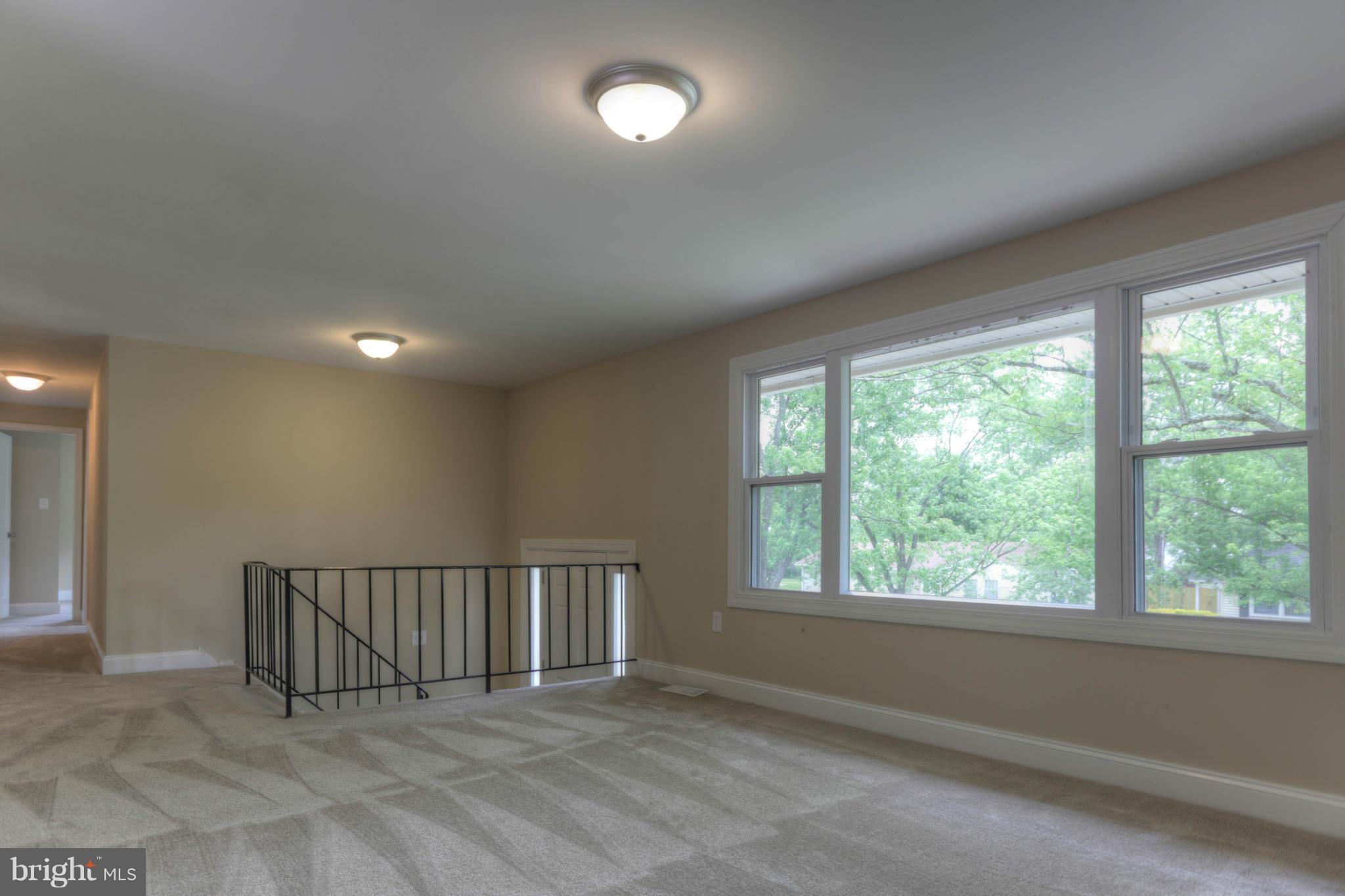 5024 Nicholas Road Waldorf, MD 20601 - Photo 8 of 23 Family Room