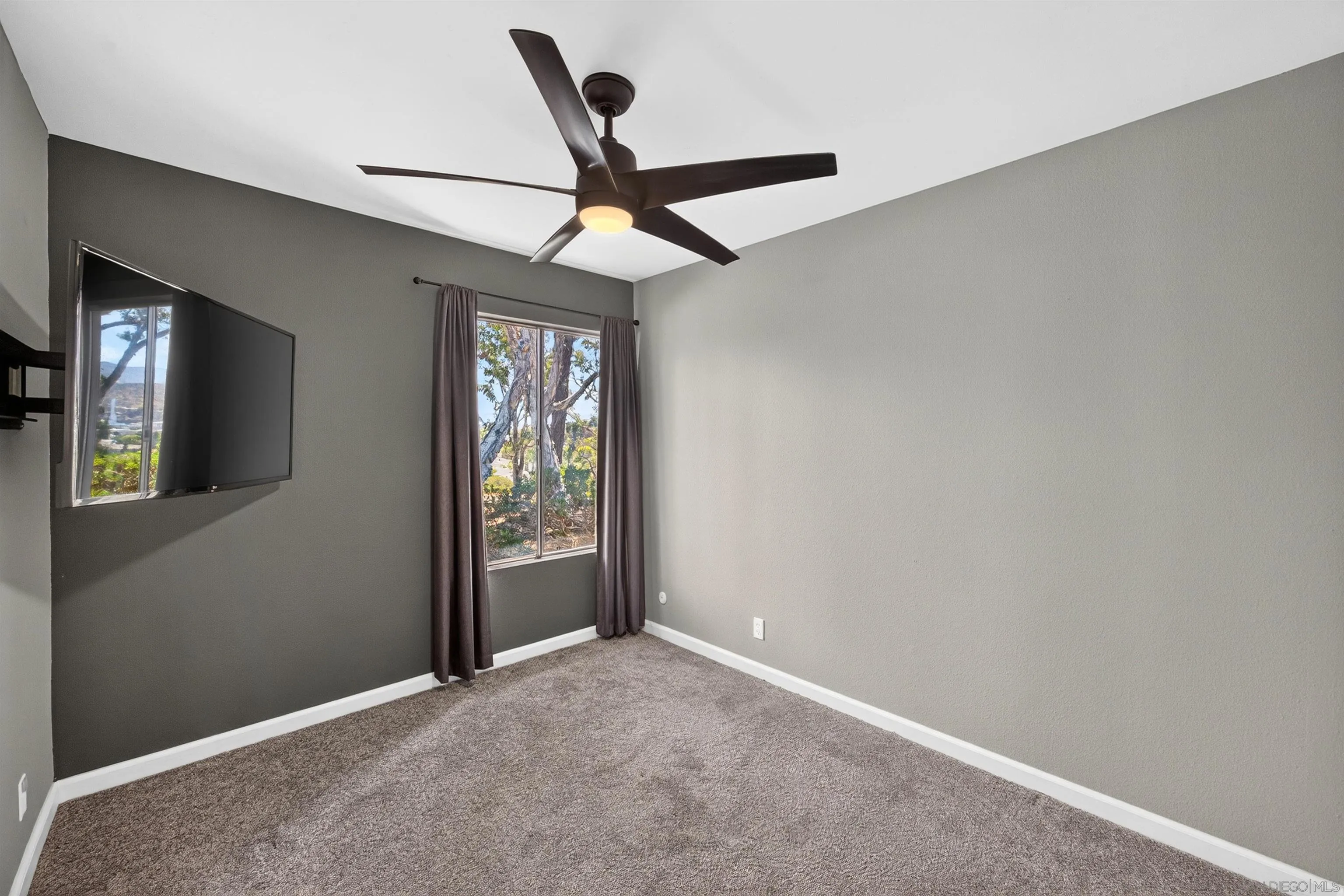 2207 Arborvitae Lane Spring Valley, CA 91977 - Photo 24 of 44