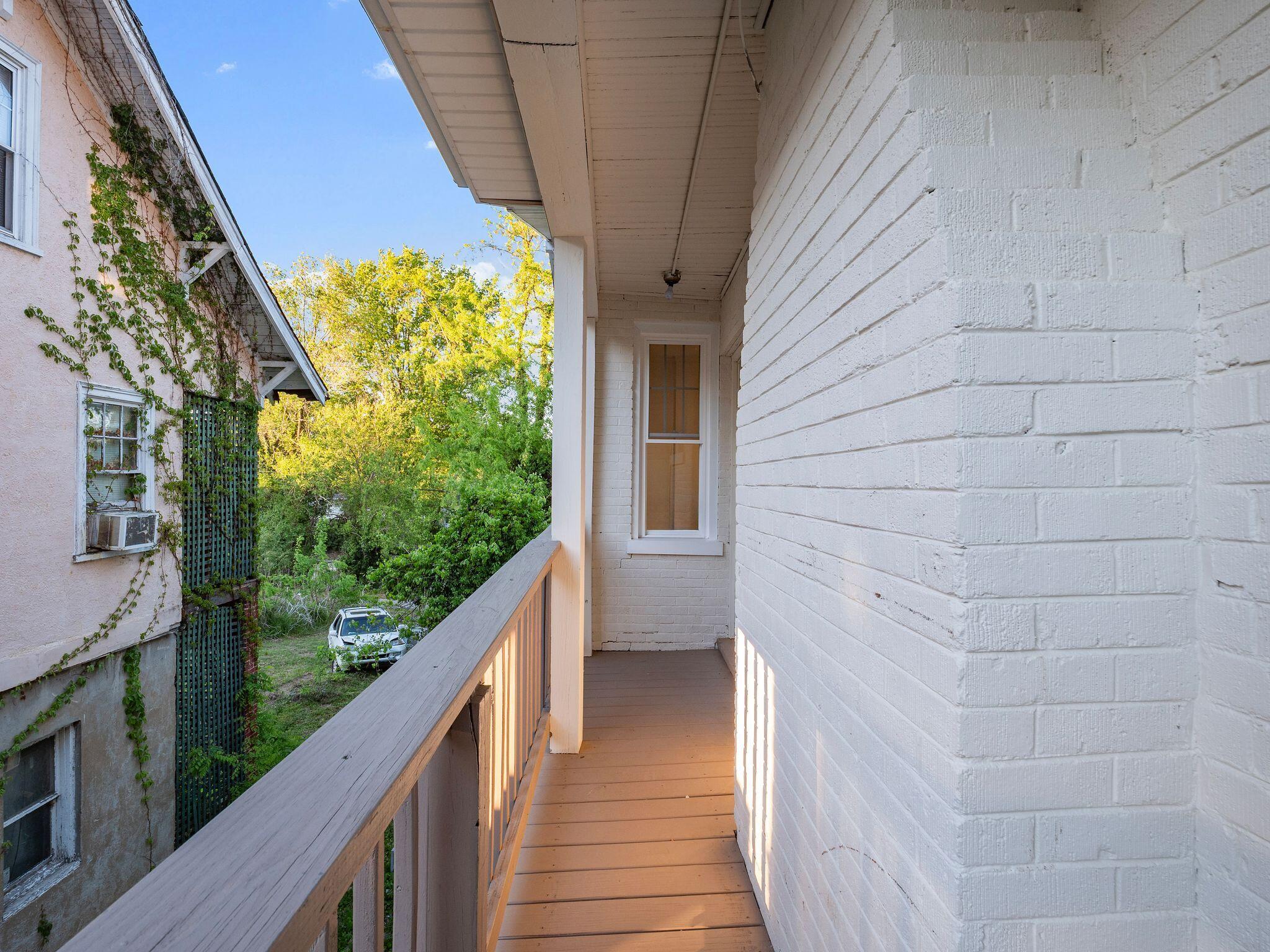 518 Riverland Road Southeast Roanoke, VA 24014 - Photo 2 of 17 20-518, 520 Riverland Rd SE-MFW Media