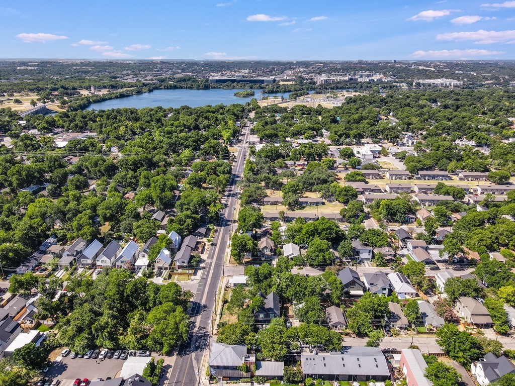 2411 Santa Rosa Street, Unit A Austin, TX 78702 - Photo 23 of 24 Aerial view of property's location