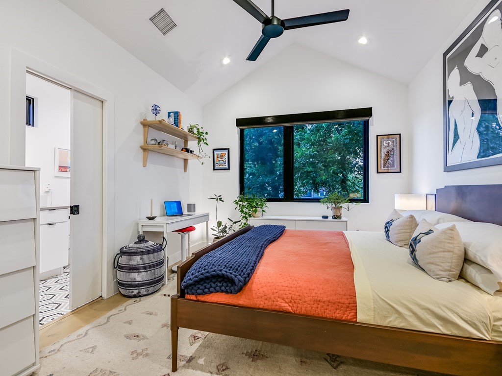 2411 Santa Rosa Street, Unit A Austin, TX 78702 - Photo 6 of 24 Bedroom featuring a ceiling fan and recessed lighting