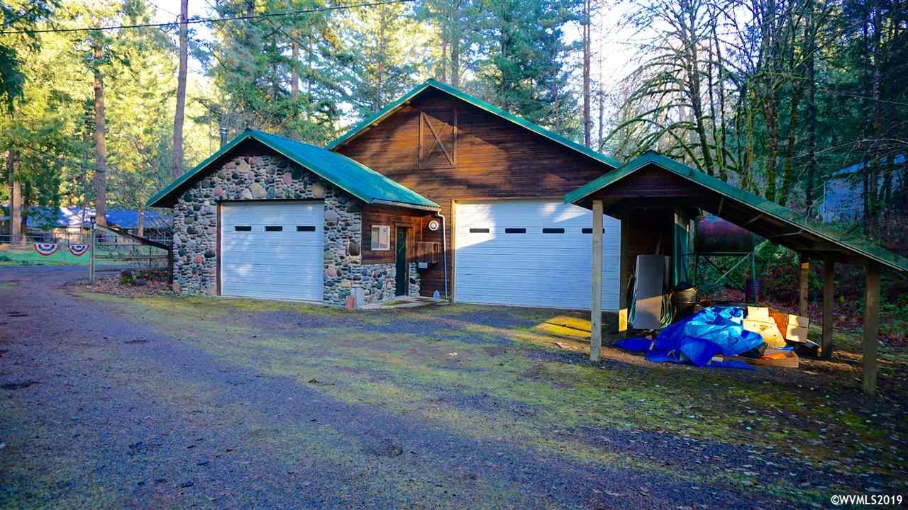 23528 Santiam Way Lyons, OR 97358 - Photo 30 of 41