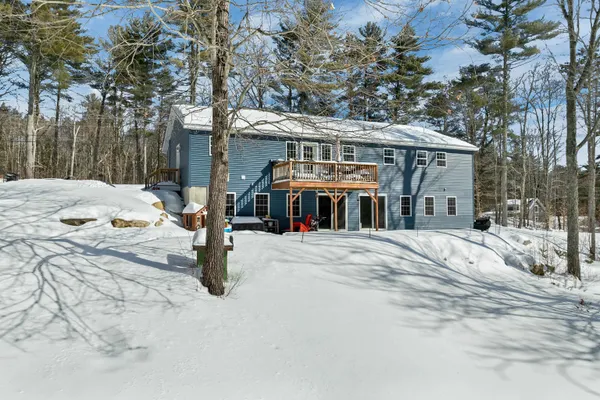 $560,000 | 264 Birch Hill Road, New Durham, NH 03855