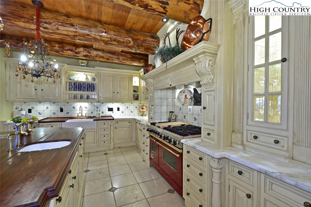 1194 Fox Meadow Road Banner Elk, NC 28604 - Photo 18 of 44 Gallery Image 18