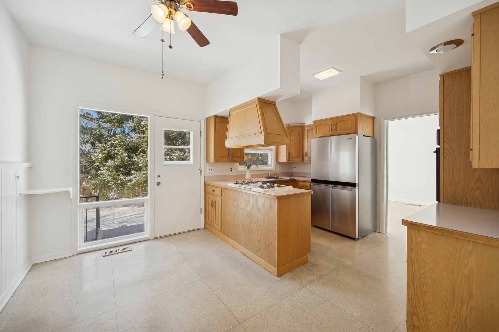 1016 Cherry Tree Lane Glencoe, IL 60022 - Photo 9 of 29