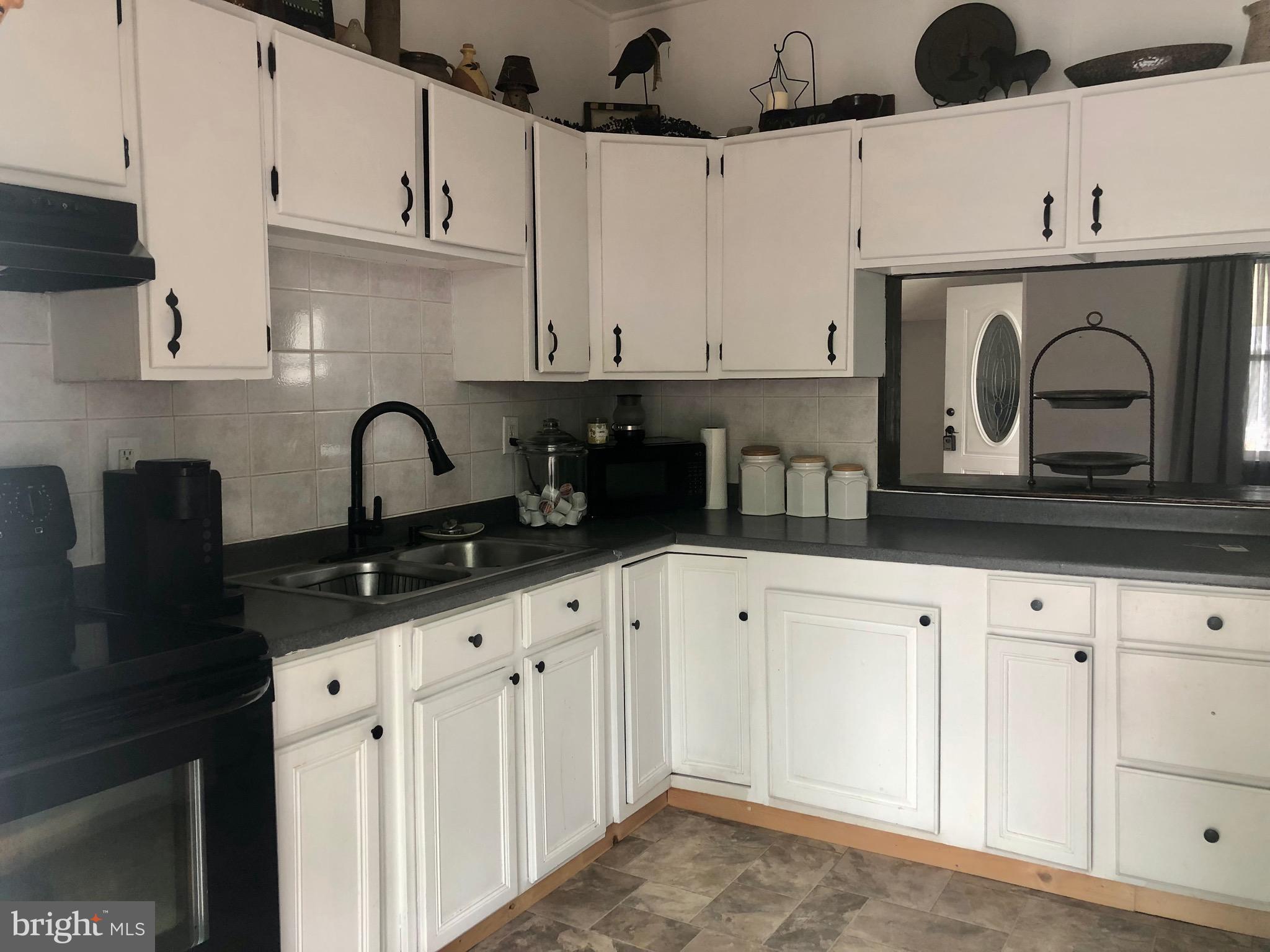 344 Jackson Avenue Carneys Point, NJ 08069 - Photo 17 of 25 Gallery Image 17