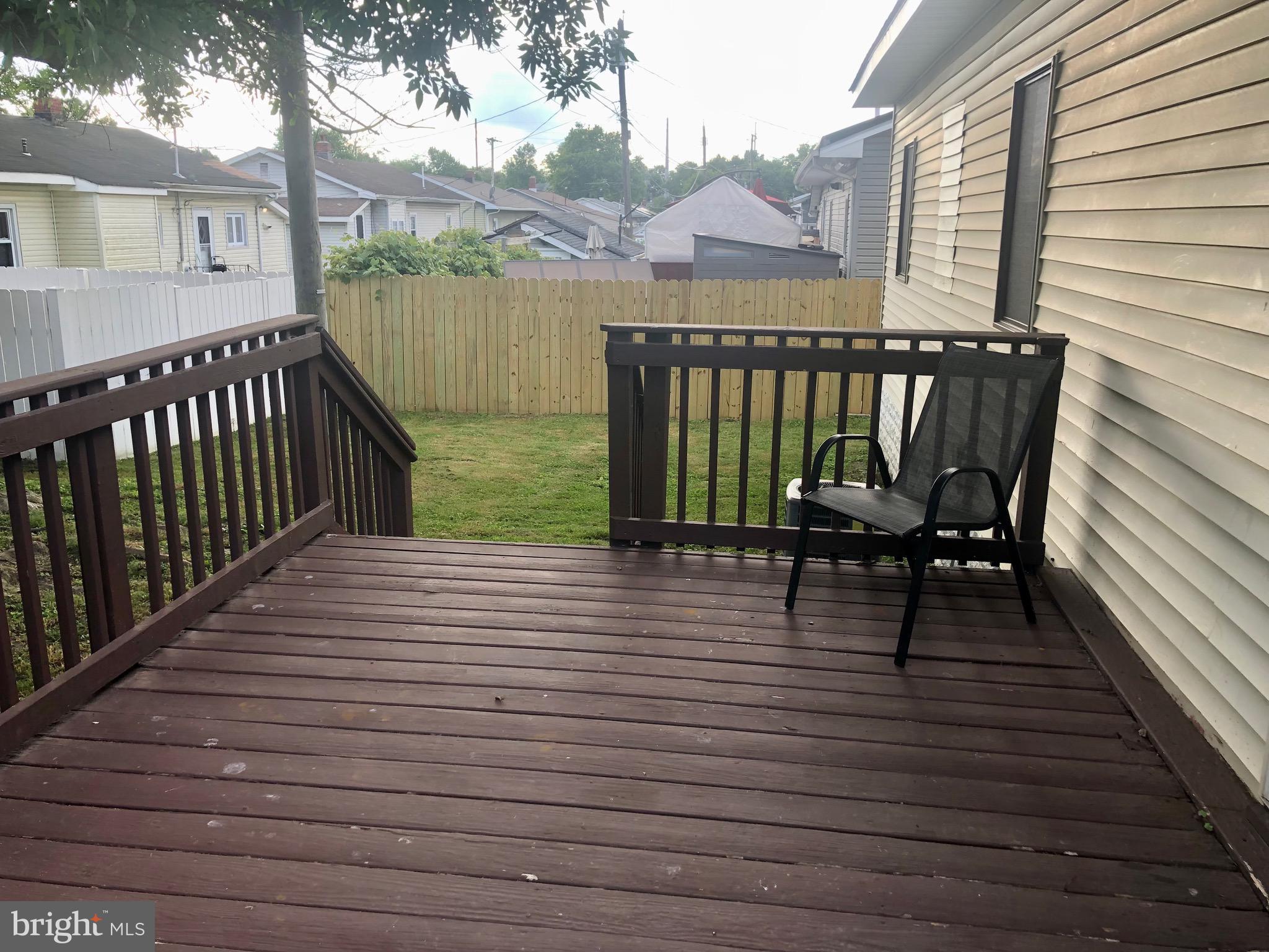 344 Jackson Avenue Carneys Point, NJ 08069 - Photo 6 of 25 Gallery Image 6