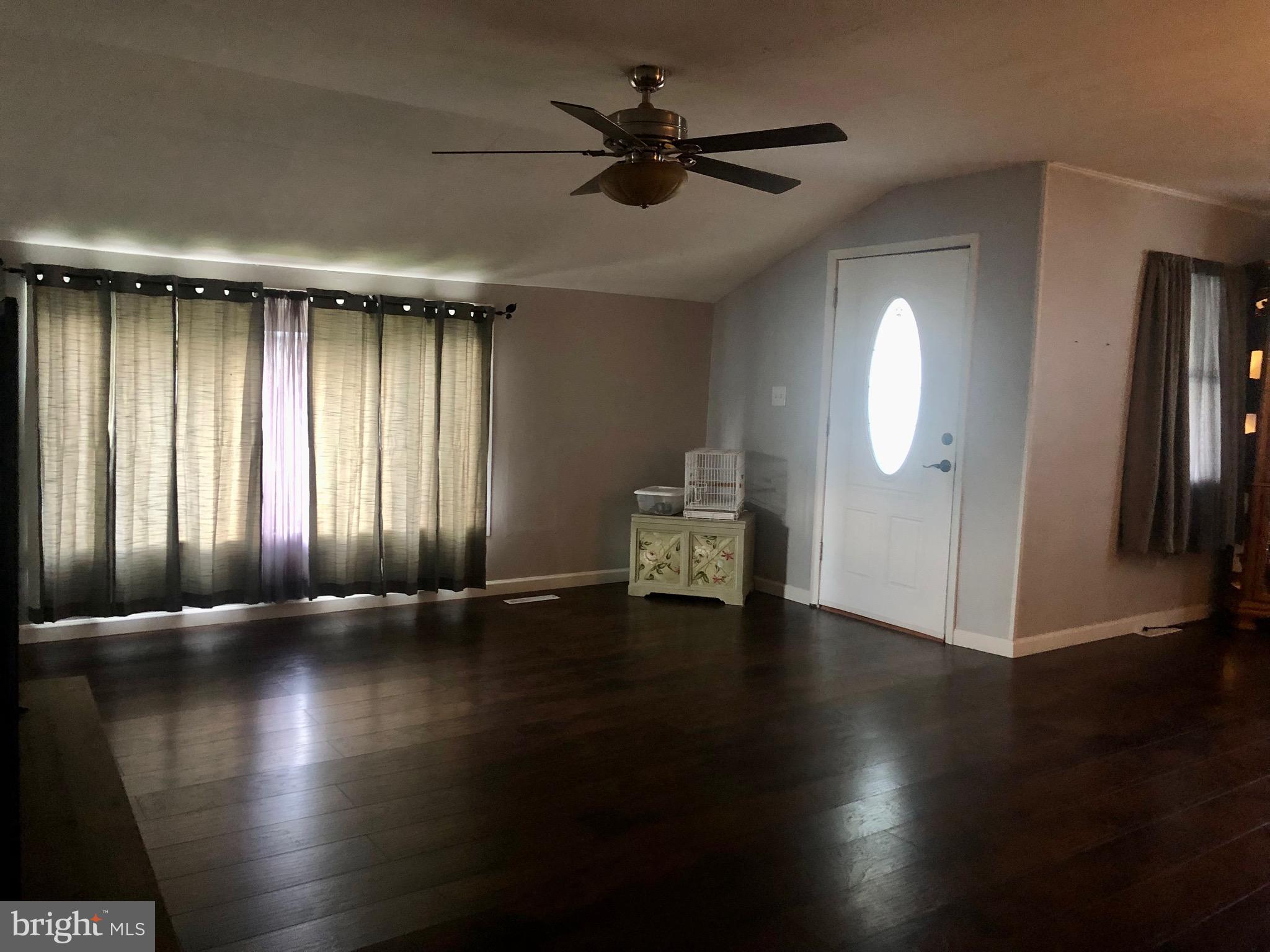 344 Jackson Avenue Carneys Point, NJ 08069 - Photo 9 of 25 Gallery Image 9