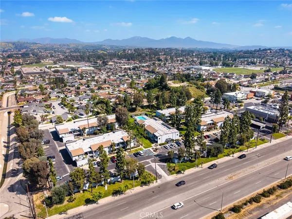 $2,100 | 2601 Valley Boulevard, West Covina, CA 91792
