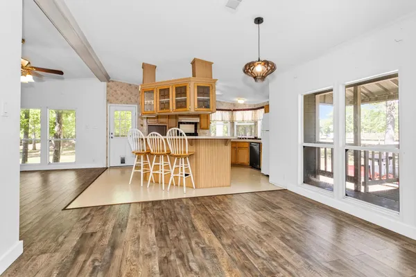 $296,000 | 13713 Sarah Cir Drive, Willis, TX 77378