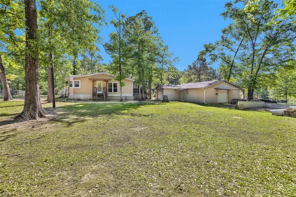 $296,000 | 13713 Sarah Cir Drive, Willis, TX 77378