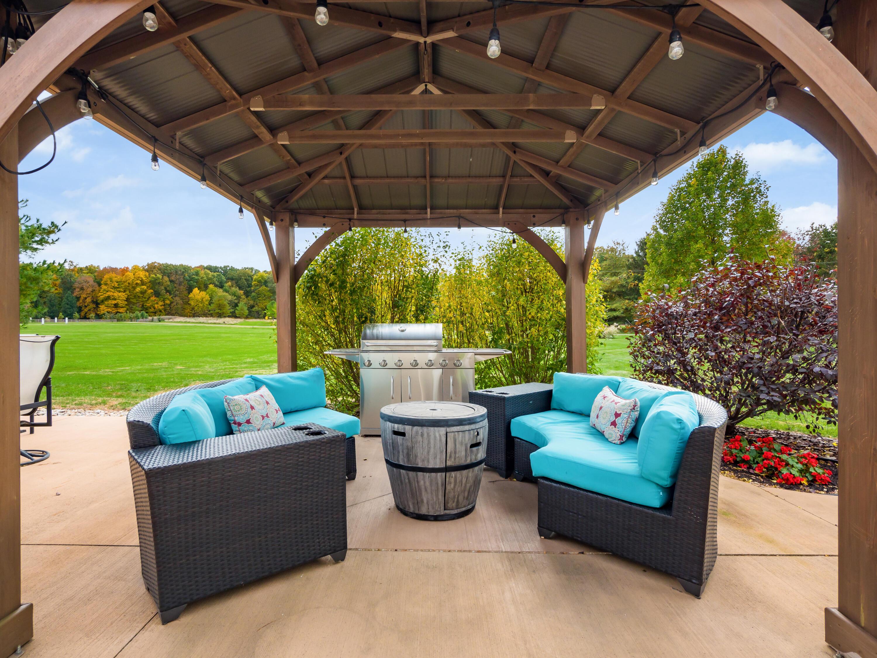 6006 Plumb Road Galena, OH 43021 - Photo 59 of 64 Pergola with Outdoor Seating Space