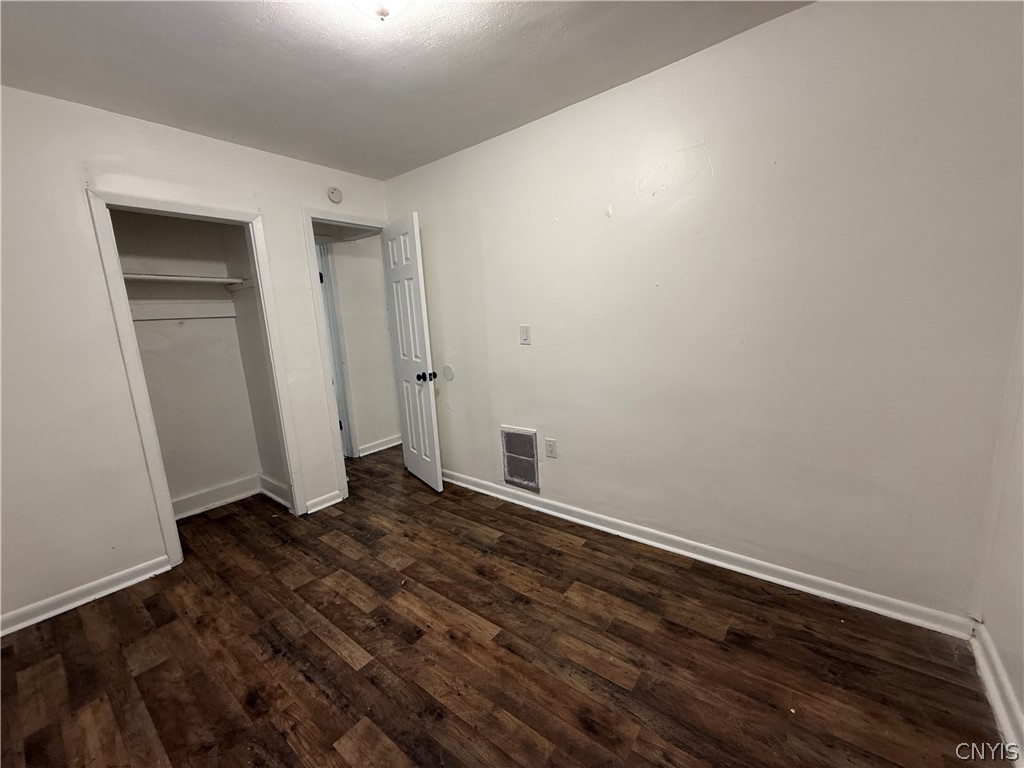 108 Spring Street Syracuse, NY 13208 - Photo 5 of 12