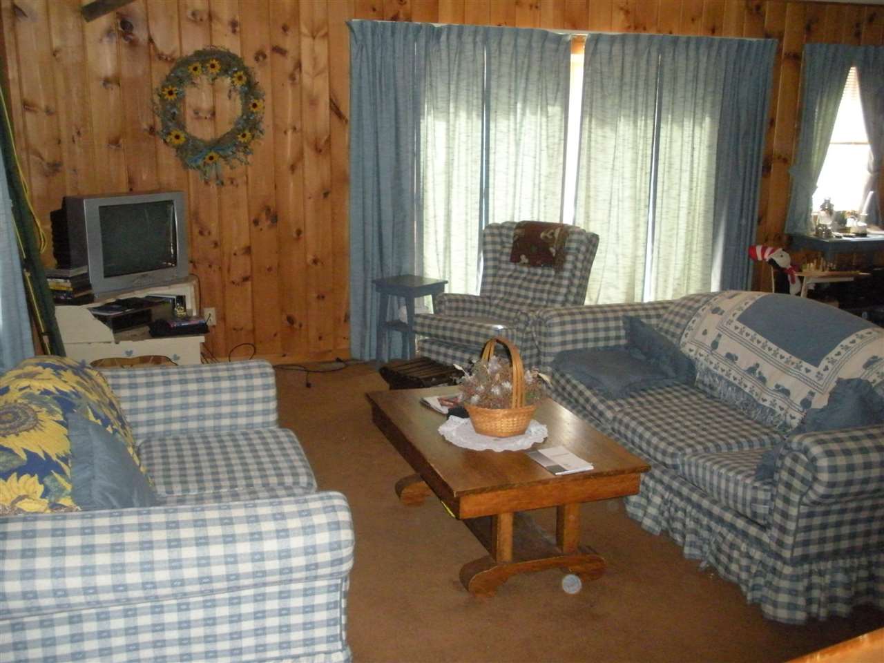 511 East Lake Road Ludlow, VT 05149 - Photo 3 of 14