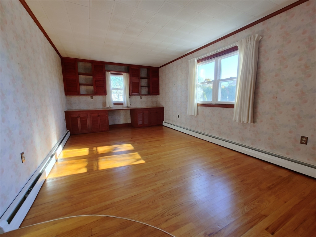 38 Greenwood Road Somerset, MA 02726 - Photo 18 of 40 Gallery Image 18