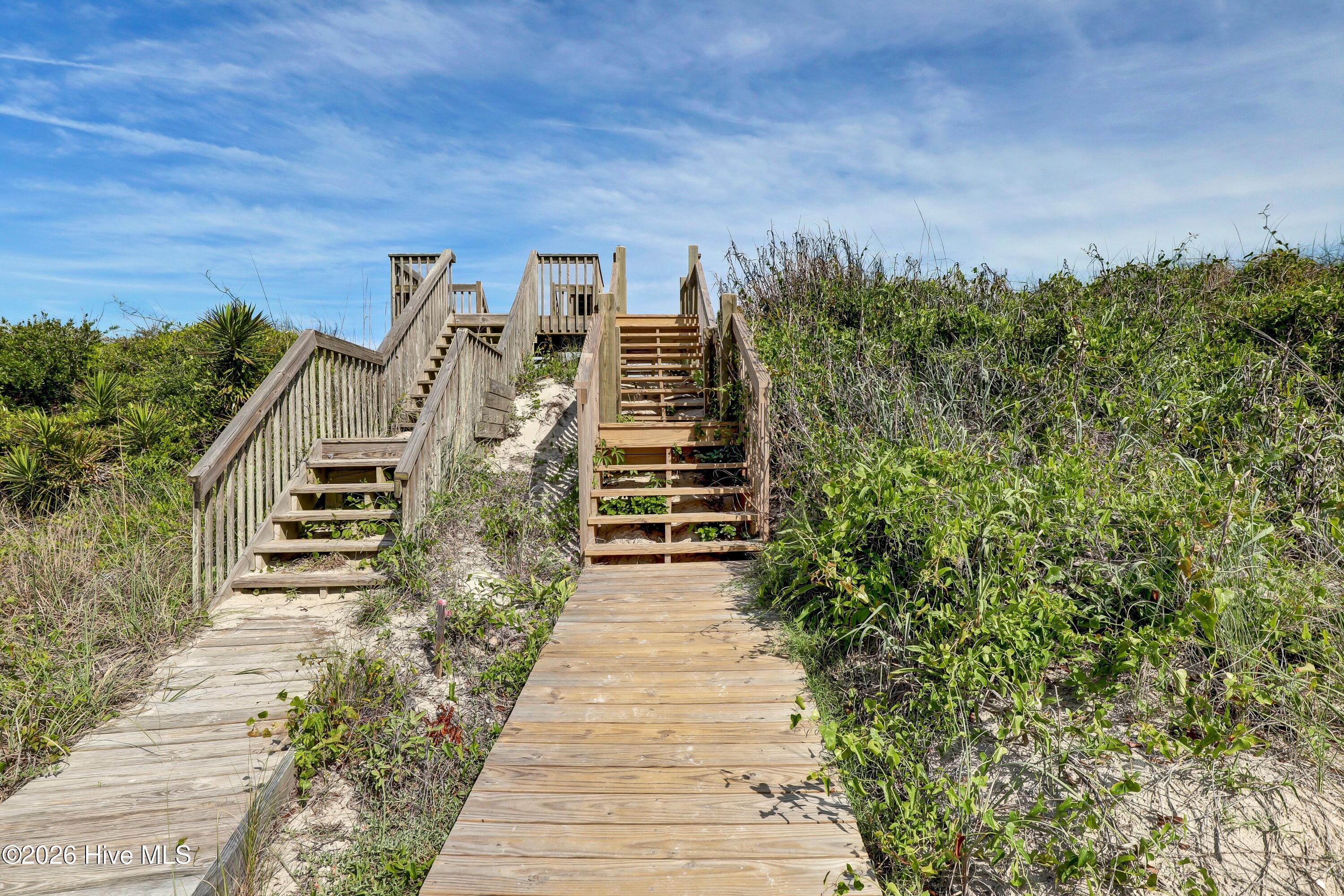 739 Dune Ridge Surf City, NC 28445 - Photo 10 of 58 050_6g8a8230_620