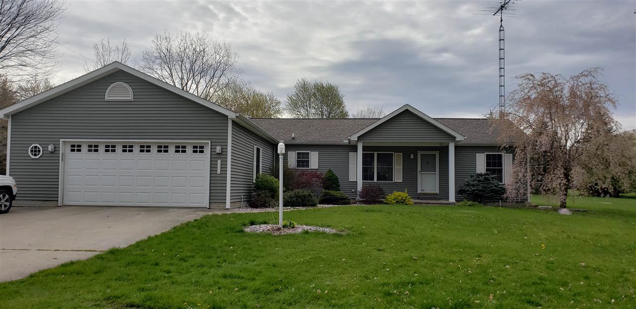 13270 Tuscola Road Clio, MI 48420 - Photo 1 of 8 50040467.JPG