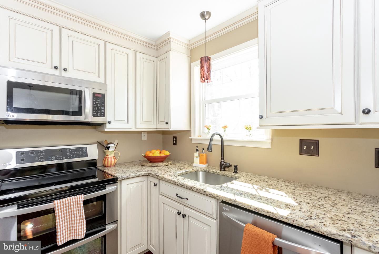 418 Farmhouse Road Downingtown, PA 19335 - Photo 13 of 44 Gallery Image 13