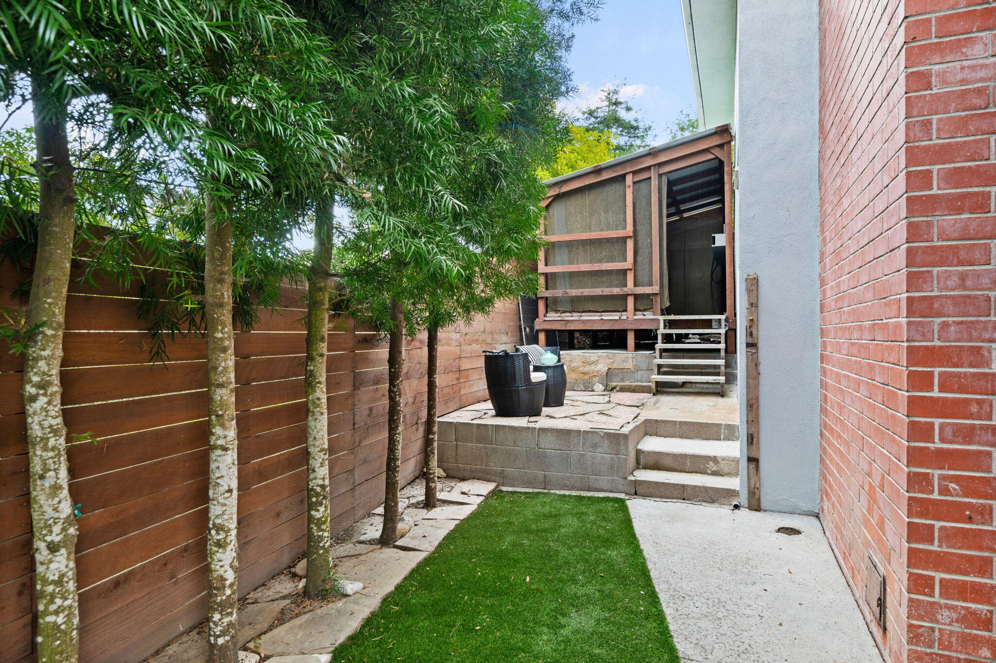 5 Fellowship Circle Santa Barbara, CA 93109 - Photo 27 of 32 a view of backyard with sitting area