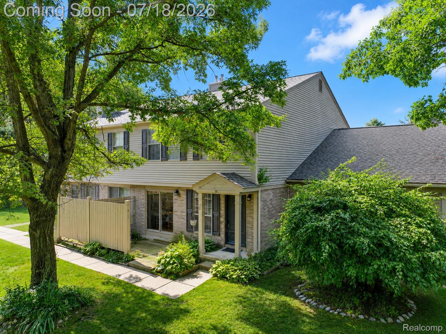 30 Pine Tree Ridge, Unit 2 Waterford, MI 48327 - Photo 25 of 31 AI - Image 26.jpg