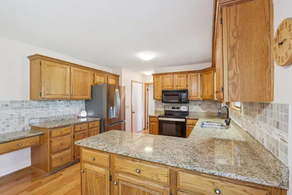$450,000 | 1018 South Ferry Drive, Lake Mills, WI 53551